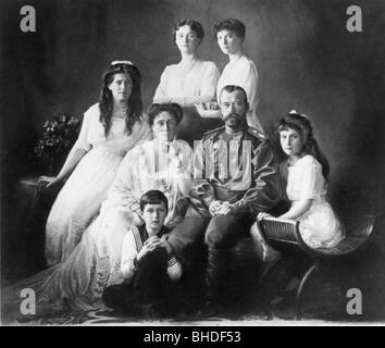Nikolaus II. Von Russland, 18.5.1918 - 16.7.1918, Kaiser von Russland 1894 - 1918, Gruppenbild mit seiner Familie, 1913, Foto von Boissonnas & Eggler, Stockfoto