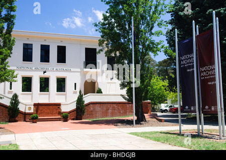 CANBERRA, Australien - das Gebäude der nationalen Archive von Australien in Parkes, Canberra, Australien. Es ist das Repository von offiziellen Dokumenten der Regierung. Stockfoto