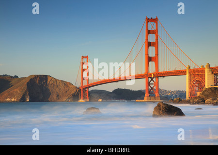 Golden Gate Bridge von Bäcker Strand gesehen Stockfoto