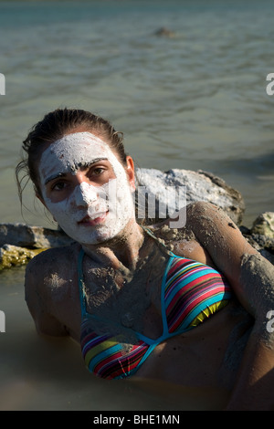 Italien, Sizilien, Insel Pantelleria, Thermalsee Specchio di Venere, schwefelhaltige Schlamm, Haut-&amp; Körperpflege Stockfoto