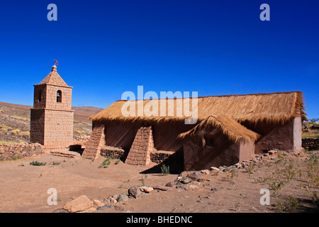 Kirche in dem Dorf Socaire Kirche, in der Nähe von Sand Pedro de Atacama, Nordchile Stockfoto