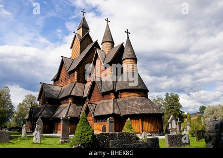 Tveitanbakkane-Stabkirche ist Norwegens größte Stabkirche Kirche. Es wurde ca. 1250 gebaut. Stockfoto