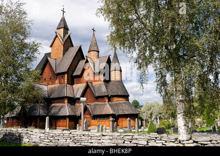 Tveitanbakkane-Stabkirche ist Norwegens größte Stabkirche Kirche. Es wurde ca. 1250 gebaut. Stockfoto