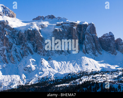 Dolomiten in Selva di Val Gardena (Wolkenstein in angeschaft), Italien. Gruppo di Sella (Sellagruppe). Stockfoto