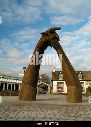 "Big Dance", installiert neue Skulptur von Ray Lonsdale Feb 2010 bei weltberühmten alten Schmiede, Gretna Green, Schottland Stockfoto