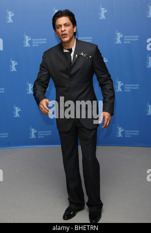 SHAH RUKH KHAN, mein NAME ist KHAN PHOTOCALL BERLIN FILM FESTIVAL 2010 das GRAND Hyatt Hotel POTSDAMER PLATZ BERLIN Deutschland 12 Phaebrua Stockfoto