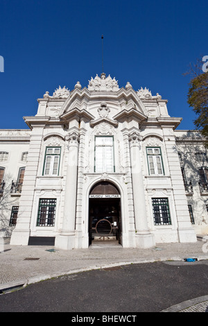 Eingang des militärischen Museum von Lissabon - Museu Militar de Lisboa. Lissabon, Portugal Stockfoto