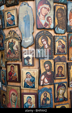 Griechisch orthodoxe Ikonen zum Verkauf in einen Souvenir-Shop in der Altstadt von Rhodos, Griechenland Stockfoto