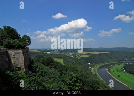 Blick von der Festung Königstein über Fluss Elbe, Sächsische Schweiz, Elbsandsteingebirge, Sachsen, Deutschland Stockfoto