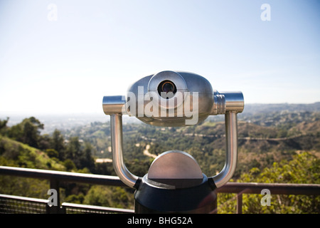 Teleskop im Griffith Park mit Blick auf die Innenstadt von Los Angeles Stockfoto