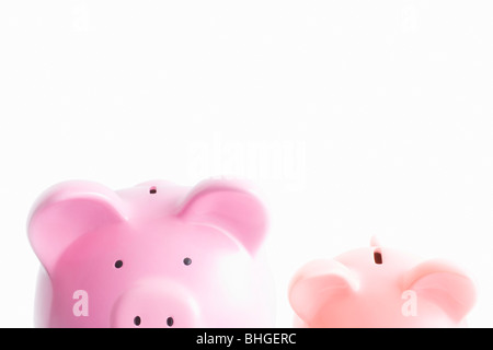 Sparschweine auf weiß Stockfoto