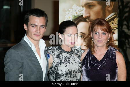 RUPERT FRIEND EMILY BLUNT SARAH FERGUSON die junge VICTORIA US-PREMIERE LOS ANGELES CA USA 3. Dezember 2009 Stockfoto