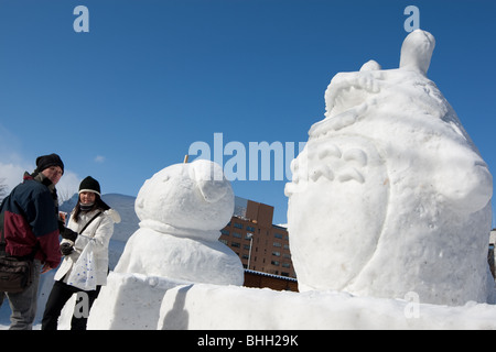 Odori-Website von der jährlichen Sapporo Snow Festival in Sapporo, Japan, 2. Februar 2010. Stockfoto