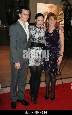 RUPERT FRIEND EMILY BLUNT SARAH FERGUSON die junge VICTORIA US-PREMIERE LOS ANGELES CA USA 3. Dezember 2009 Stockfoto