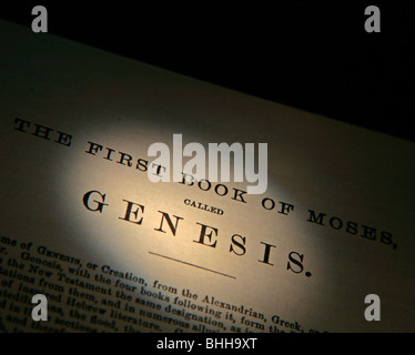 Altes Testament Genesis-Titelseite Stockfoto