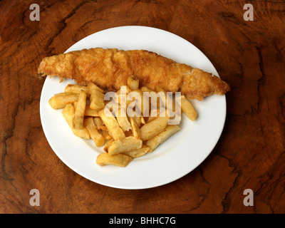 Ein Teller mit Fisch und Chips Stockfoto