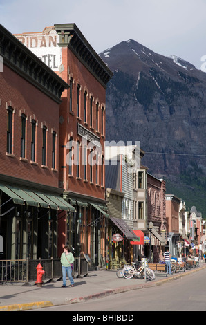 Entlang der Colorado Avenue, der Hauptstraße in Telluride, Colorado. Stockfoto