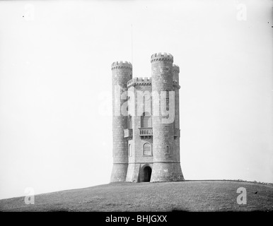 Broadway Tower, Broadway, Worcestershire, c1860-c1922. Künstler: Henry Verspottung Stockfoto