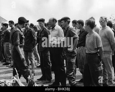 Militär, Kongo, Armee, Söldner, Ausbildung, Rollenruf, Kamina, Provinz Katanga, September 1964, Stockfoto