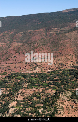 Das Atlasgebirge von Tizi N' Tichka pass, Atlasgebirge, Marokko. Stockfoto