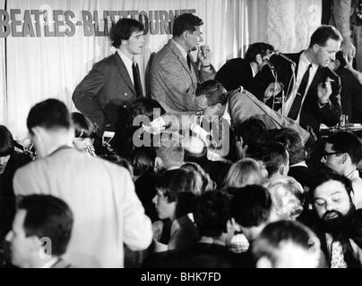 Beatles, 1960 - 1970, britische Rockband, Pressekonferenz, "Bravo Blitz Tour", München, 14.9.1966, Stockfoto