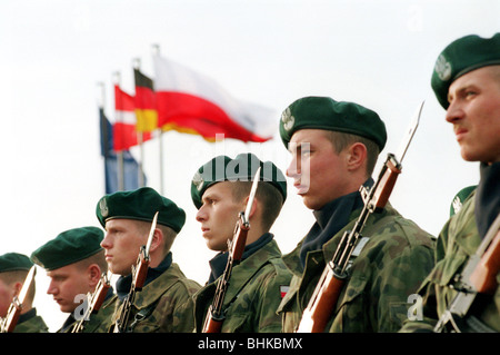 Polnische Soldaten des multinationalen Korps Nordost, Karwice, Polen Stockfoto