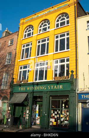Gewundenen Treppen Buchhandlung und Restaurant, Dublin Stockfoto