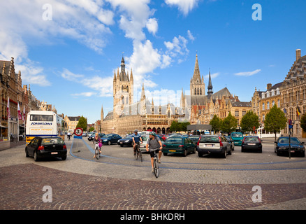 Ypern Stadtzentrum, Flandern, Belgien, Europa Stockfoto