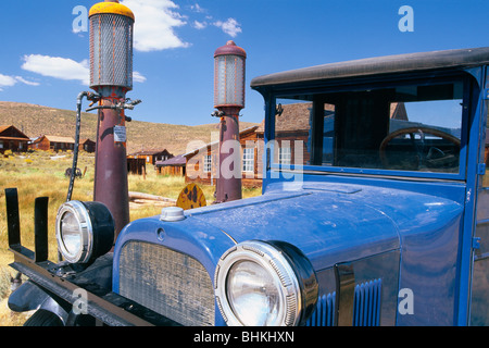 Vorderansicht auf einem antiken LKW, Bodie State Historic Site, Kalifornien Stockfoto