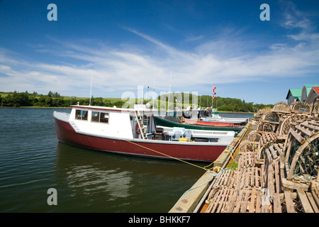Lobster Boote gefesselt am Kai in French River, Prince Edward Island, Kanada. Stockfoto