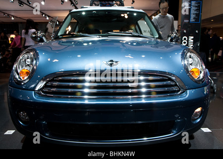 "Front Grill" "Mini Cooper" Nahaufnahme 'Metallic blau' Stockfoto