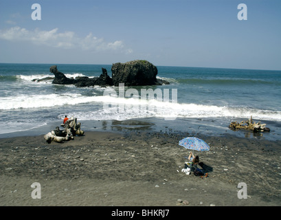 El Salvador. Zunzal. El Tunco Strand. Stockfoto