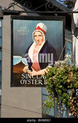 Sinclairs Austernbar am Cathedral Street Manchester Stockfoto