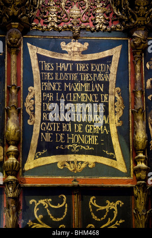 Wappen der französischen Ritter des Ordens des Goldenen Vlieses, innen Kathedrale von Santa Eulalia, Barcelona, Spanien Stockfoto