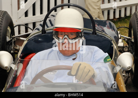 Sir Stirling Moss obe in Goodwood Revival 2009 seinen 80. Geburtstag feiert. Stockfoto