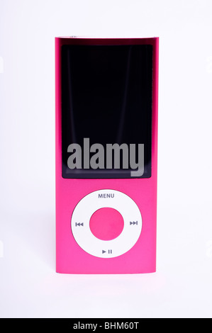 Ein Ipod Nano 5th Generation digitalen Musik-Player mit Video-Kamera auf einem weißen Hintergrund Stockfoto