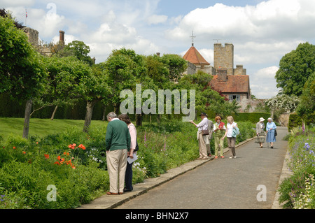 Die Gärten von Penshurst Place, Kent, England Stockfoto