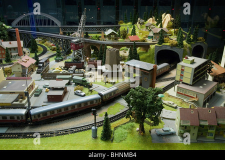 HO Scale Elektro Modell Spielzeug Zug groß angelegte Zug Set. Dresden Deutschland Stockfoto