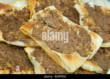 Fleischpasteten oder Sfeeha Libanon Nahost Stockfoto