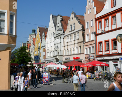 Fußgängerzone, Altstadt, Ingolstadt an der Donau, Bayern, Deutschland | alte Stadt Ingolstadt an der Donau, Bayern, Deutschland Stockfoto