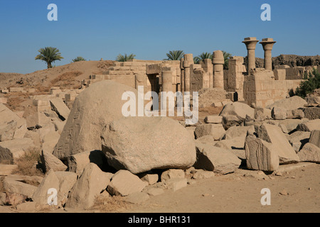 Ruinen am Tempel von Karnak in Luxor, Ägypten Stockfoto