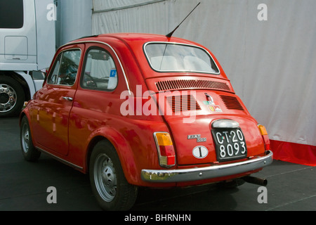 Fiat 500 Italienisch zwischen 1957 und 1975 produziert. Stockfoto