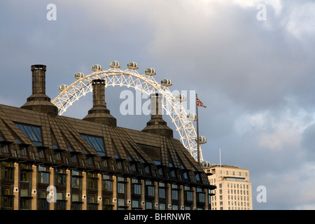 Millennium Wheel, British Airways Eye von der Nordseite der Themse Stockfoto