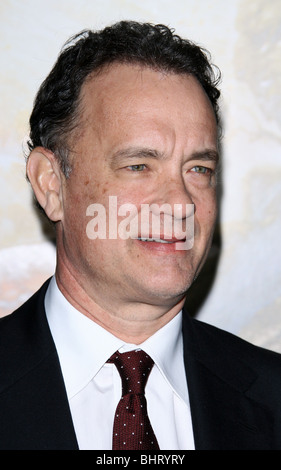 TOM HANKS der pazifischen HBO LOS ANGELES PREMIERE HOLLYWOOD LOS ANGELES CA USA 24. Februar 2010 Stockfoto