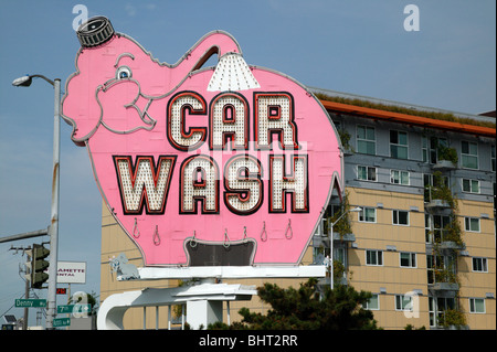 Elephant Car Wash Zeichen, Battery Street, Seattle Stockfoto