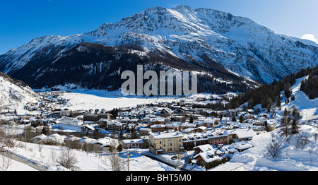 Blick über das Resort, La Thuile, Aostatal, Italien Stockfoto