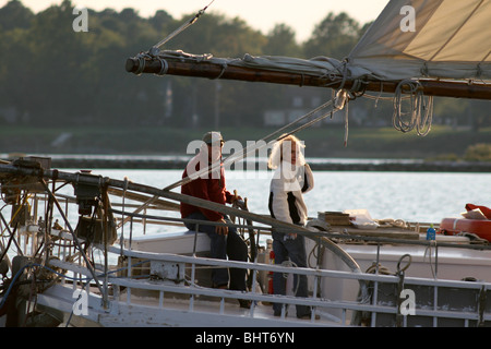 Skipjack H.M KRENTZ unter Segel Stockfoto