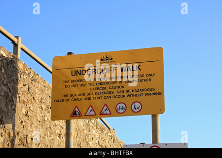 Die Undercliff Wanderung zwischen Rottingdean und Saltdean East Sussex, England, UK. Stockfoto