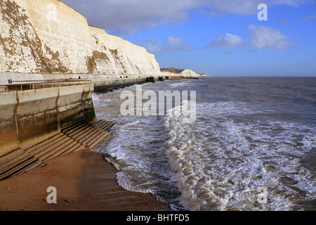 Die Undercliff Wanderung zwischen Rottingdean und Saltdean East Sussex, England, UK. Stockfoto