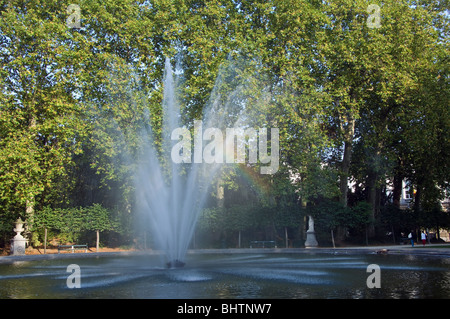 Parc de Bruxelles, Brunnen, Brüssel, Brabant, Belgien Stockfoto